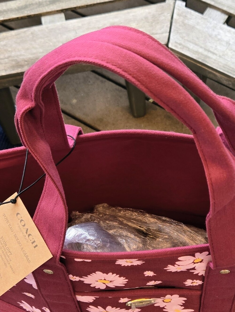 COACH Fragrance Floral Maroon Tote Bag with Pink Daisies - NWT - Picture 4 of 6